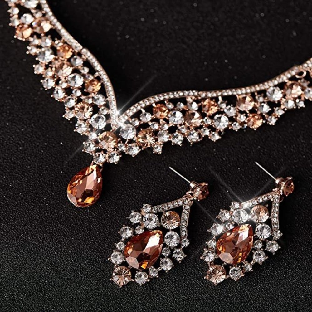 NWT Sparkling Bling Crystal Rhinestone Emerald Green Tiara Necklace Set - Picture 9 of 16